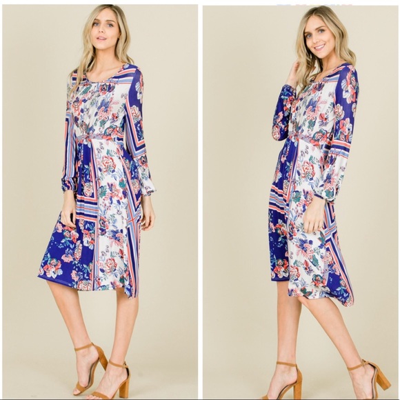 Floral Midi Paisley Pocket Dress - Picture 2 of 3